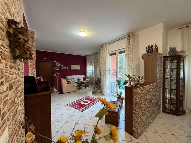 Appartamento in vendita di 135 m² in Via Antonio Fogazzaro, 32