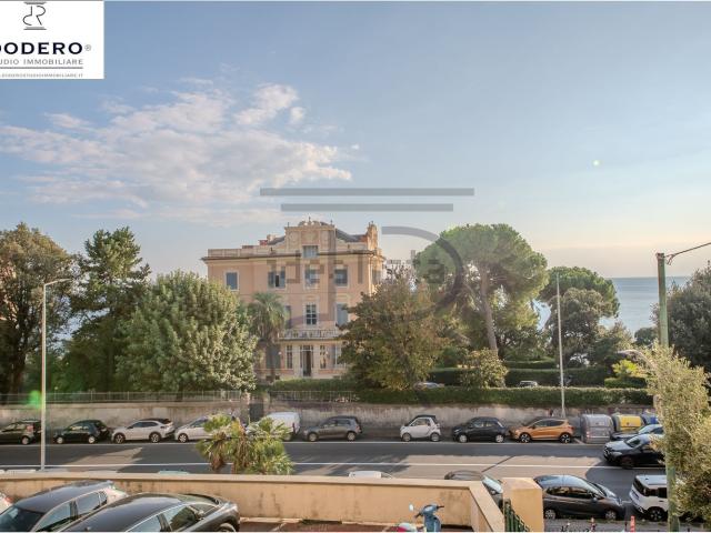 Appartamento in vendita di 135 m² in Via Angelo Gianelli, 78