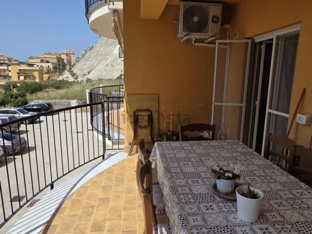 Appartamento in vendita di 135 m² in Via Abramo Lincoln