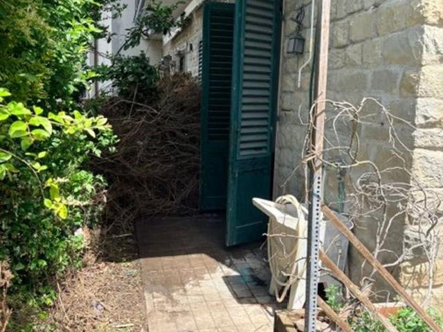 Appartamento in vendita di 135 m² in Via Achille Grandi, 42