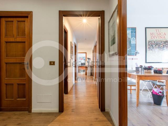 Appartamento in vendita di 135 m² in Via Adolfo Ravà, 76