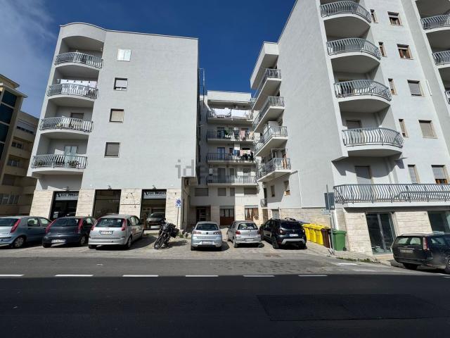 Appartamento in vendita di 135 m² in Via Alberobello, 77