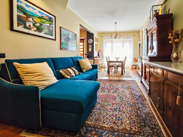 Appartamento in vendita di 135 m² in Via Alessandro d&apos Aste