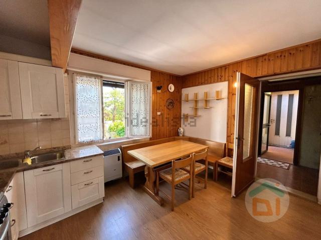 Appartamento in vendita di 135 m² in Via Aquileia