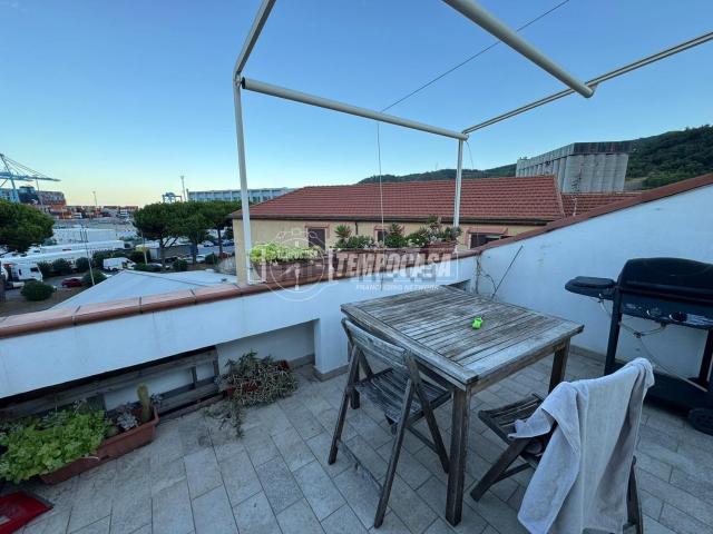 Appartamento in vendita di 135 m² in Via Aurelia, 242