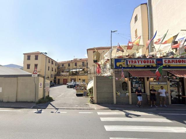 Appartamento in vendita di 135 m² in Via Aurelia, 242