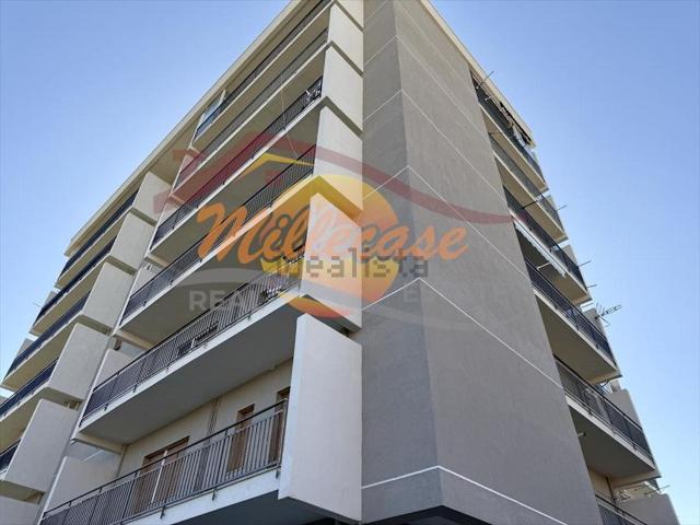Appartamento in vendita di 135 m² in Via Avola