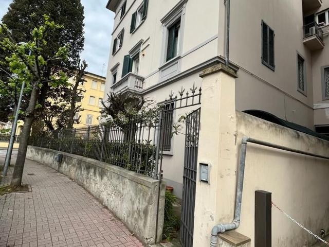 Appartamento in vendita di 120 m² in Via Belfiore, 15