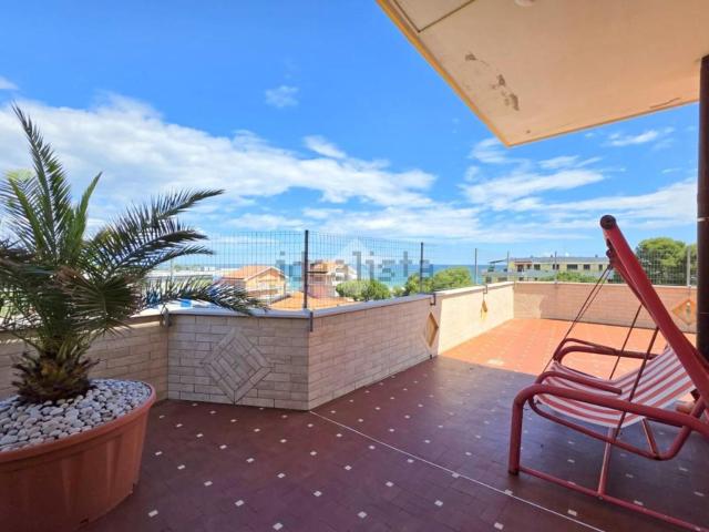 Appartamento in vendita di 135 m² in Via Benedetto Croce, 38