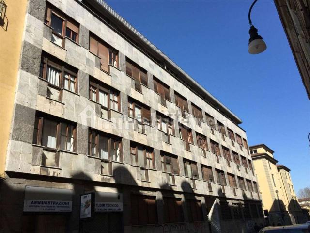 Appartamento in vendita di 135 m² in Via Bligny