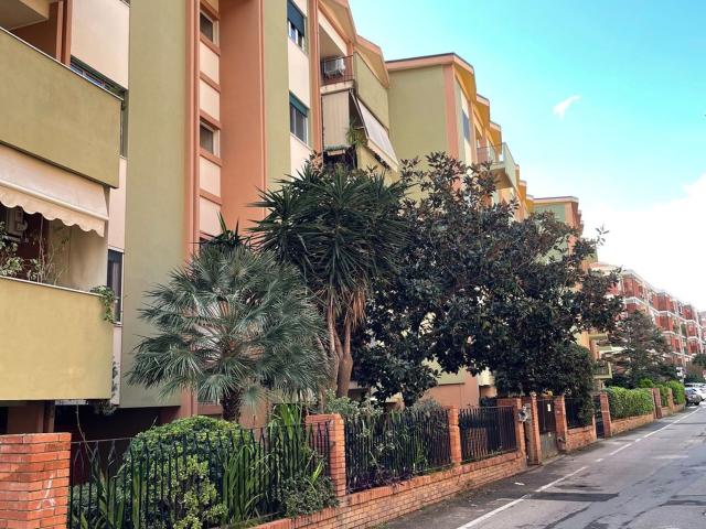 Appartamento in vendita di 135 m² in Via Budapest
