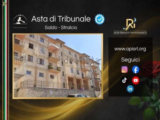 Appartamento in vendita di 135 m² in Via Giulio Lusi, 14