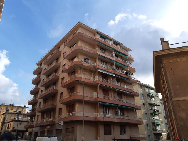 Appartamento in vendita di 135 m² in Via Giuseppe Galliano