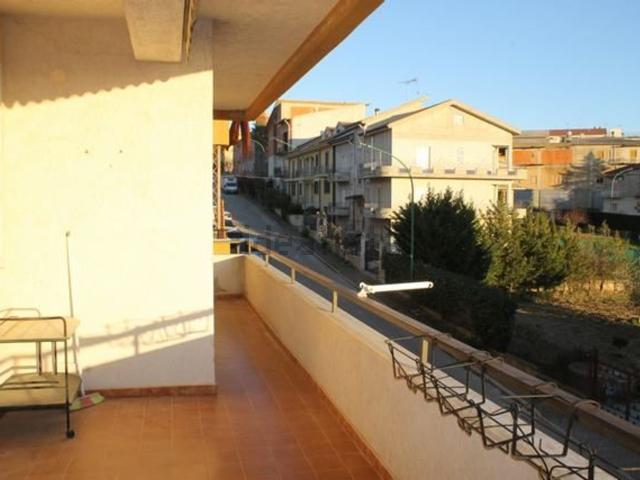 Appartamento in vendita di 135 m² in Via Giuseppe Garibaldi