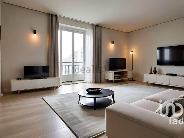 Appartamento in vendita di 135 m² in Via Giuseppe Sacchi, 4