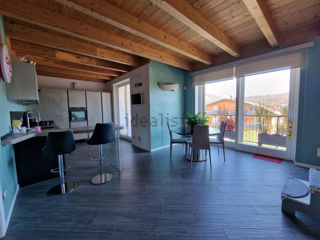 Appartamento in vendita di 135 m² in Via Giuseppe Verdi, 10