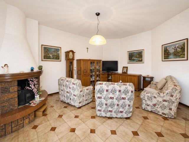 Appartamento in vendita di 135 m² in Via Giovanni Battista Casti, 11