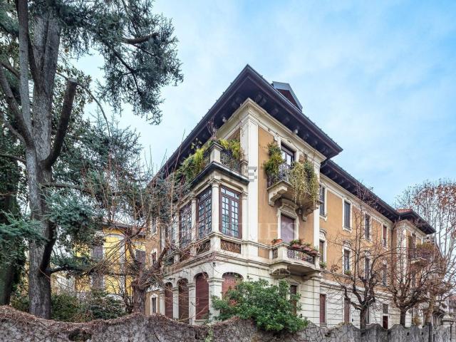 Appartamento in vendita di 135 m² in Via Giovanni Randaccio