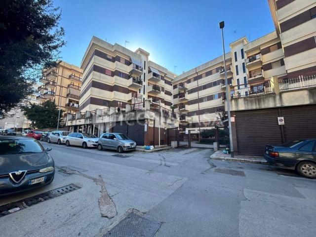 Appartamento in vendita di 135 m² in Via Guarini, 28