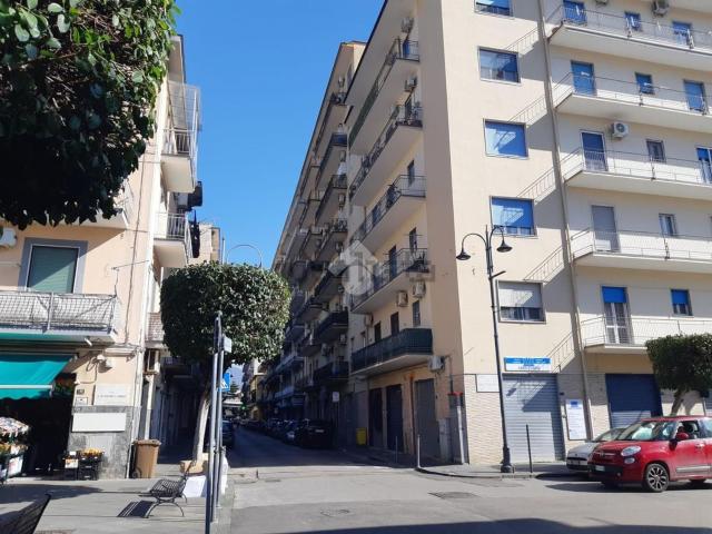 Appartamento in vendita di 135 m² in Via Domenicantonio Siniscalchi, 30