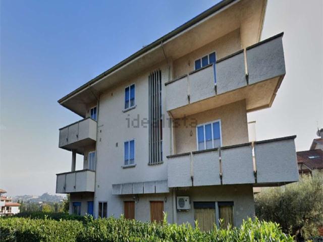 Appartamento in vendita di 135 m² in Via Dante Alighieri