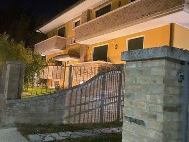 Appartamento in vendita di 135 m² in Via De Gasperi