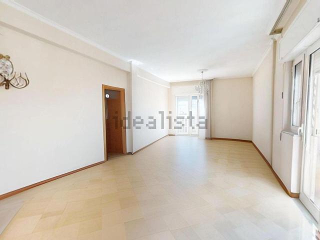 Appartamento in vendita di 135 m² in Via de Rossi, 74