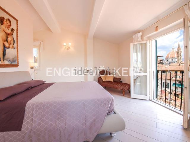 Appartamento in vendita di 135 m² in Via dei Neri