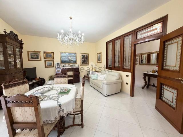 Appartamento in vendita di 135 m² in Via E. Fermi, 56