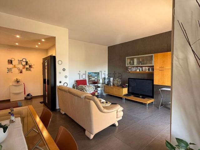 Appartamento in vendita di 135 m² in Via Edoardo Nicolardi