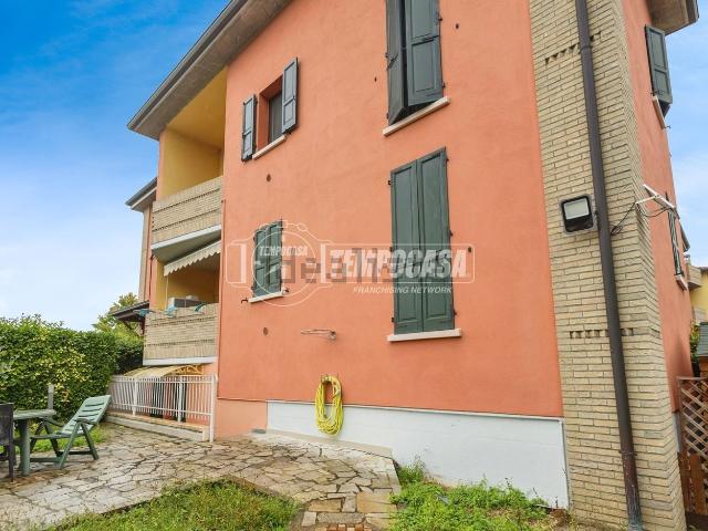 Appartamento in vendita di 135 m² in Via Fornace Baistrocchi, 40