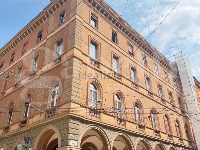 Appartamento in vendita di 135 m² in Via Farini, 24