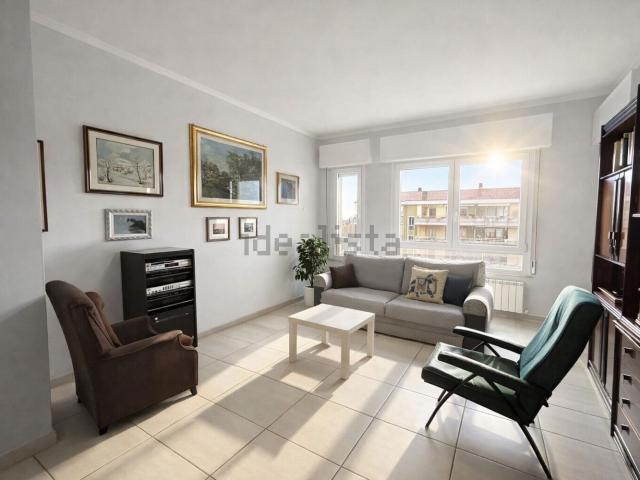 Appartamento in vendita di 135 m² in Via Firenze, 7
