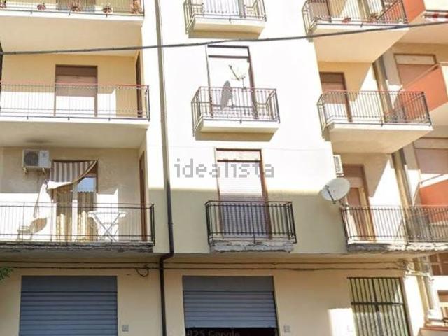 Appartamento in vendita di 135 m² in Via Francesco Crispi, 556