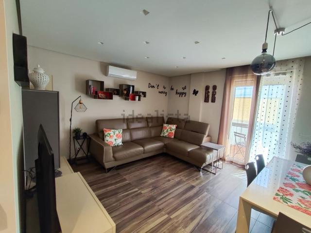 Appartamento in vendita di 135 m² in Via II Giugno