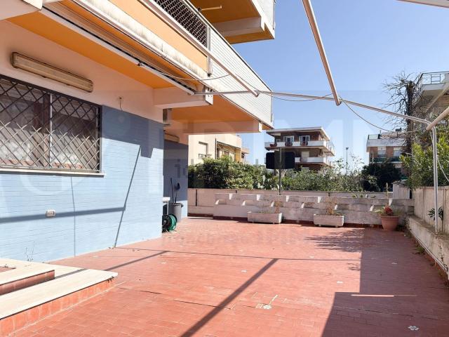 Appartamento in vendita di 135 m² in Via Ischia, 6