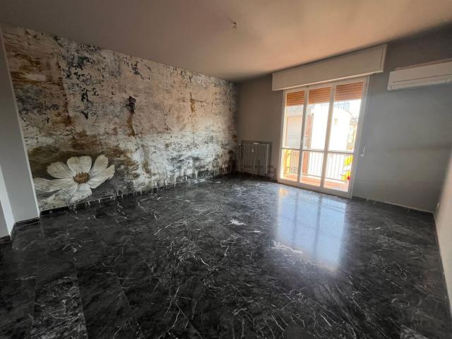 Appartamento in vendita di 135 m² in Via Livorno
