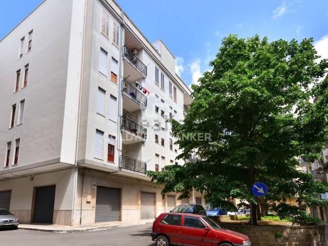 Appartamento in vendita di 135 m² in Via Monsignor G. Palma, 8