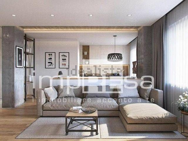 Appartamento in vendita di 120 m² in Via Montegrappa
