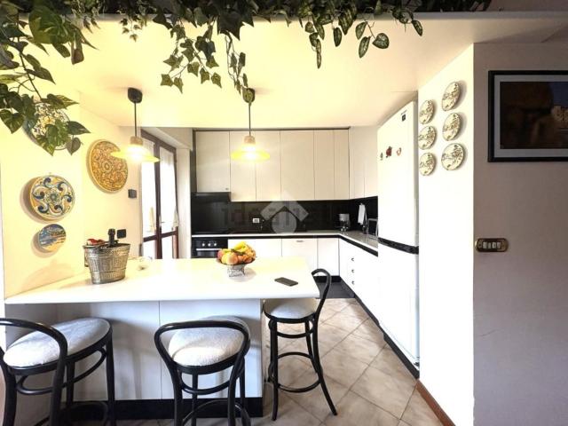 Appartamento in vendita di 135 m² in Via Michele Torcia, 2