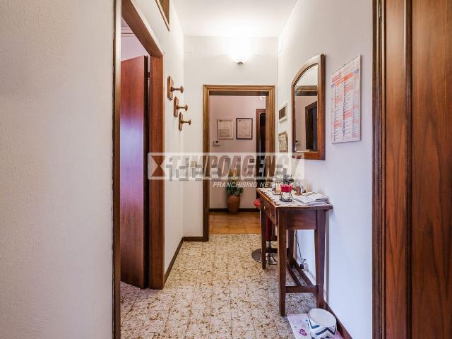 Appartamento in vendita di 135 m² in Via Niviano, 11