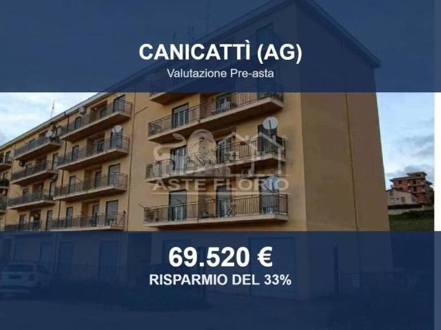 Appartamento in vendita di 135 m² in Via Nilde Iotti, 47