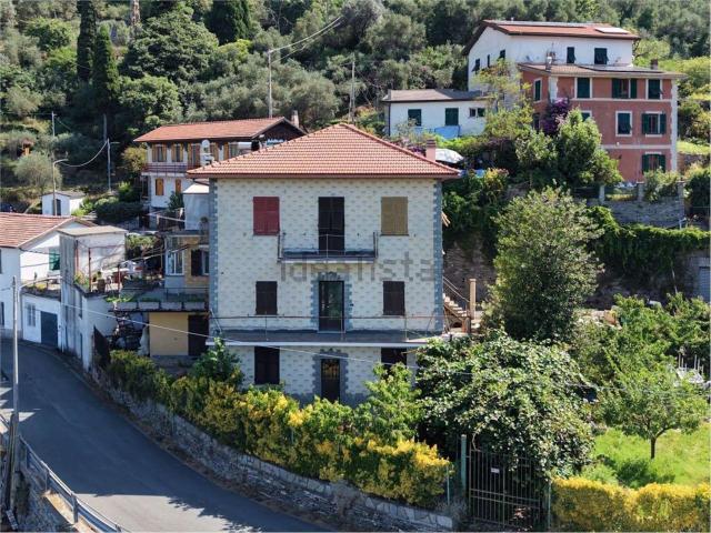 Appartamento in vendita di 135 m² in Via San Maurizio di Monti