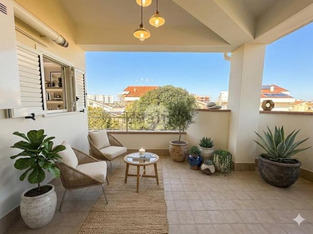 Appartamento in vendita di 135 m² in Via San Elena, 50