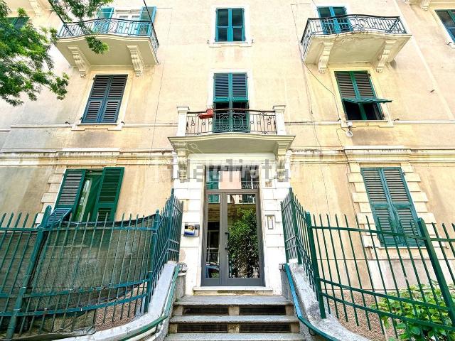 Appartamento in vendita di 135 m² in Via San Luigi, 17