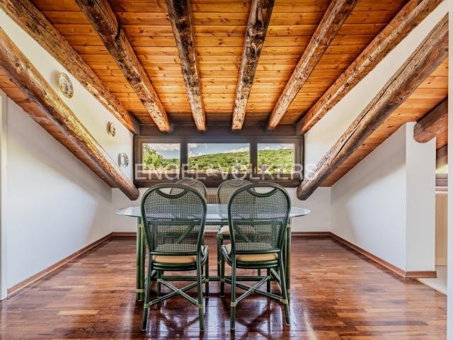 Appartamento in vendita di 135 m² in Via San Pio X