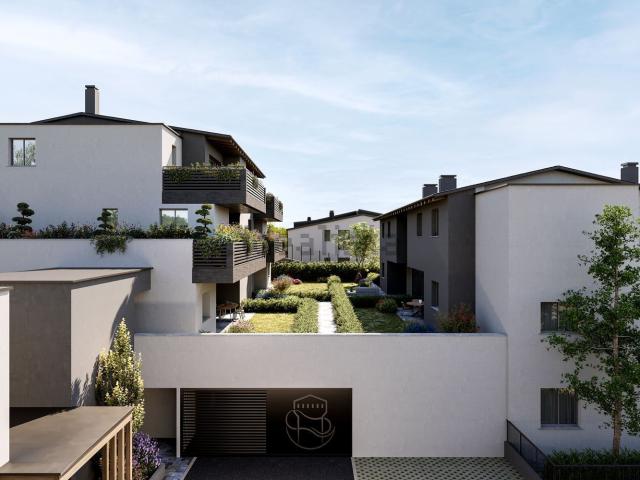 Appartamento in vendita di 135 m² in Via Sandro Pertini