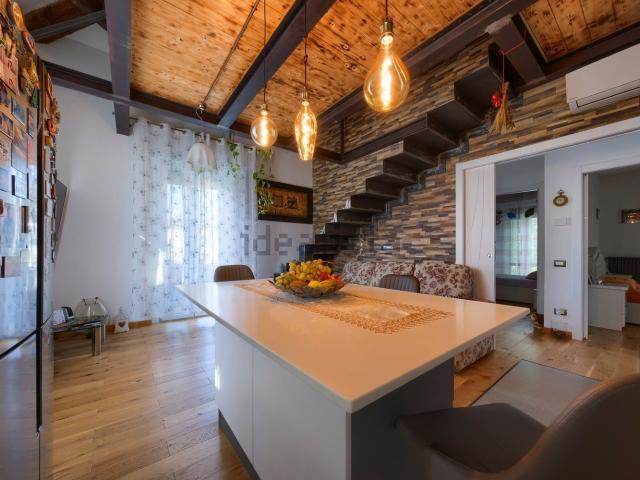 Appartamento in vendita di 135 m² in Via Sardegna, 22