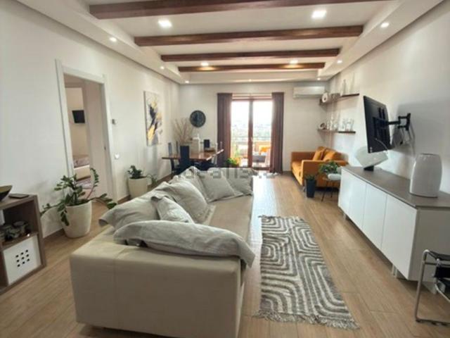Appartamento in vendita di 135 m² in Via Po, 23