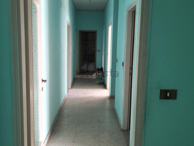 Appartamento in vendita di 135 m² in Via Palmi